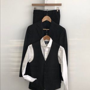 Rugby Ralph Lauren gray three-piece wool suit